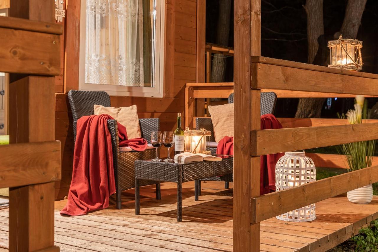 Bursztyn - Bernstein Spa & Wellness ดอมกี ภายนอก รูปภาพ